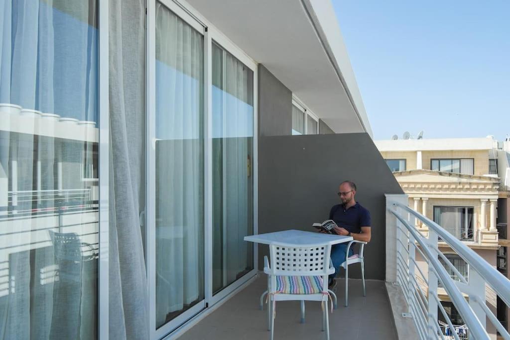 Modern Luxury Penthouse In Perfect Sliema Location公寓 外观 照片